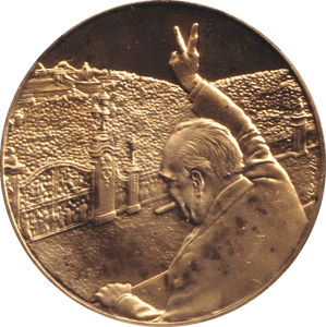 1974 SILVER GOLD PLATED WINSTON CHURCHILL VE-DAY MEDALLION - SILVER WORLD COINS - Cambridgeshire Coins