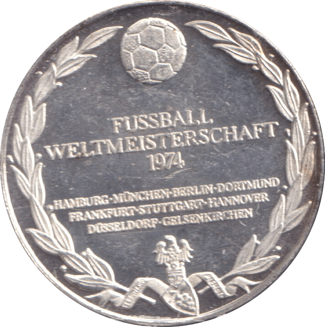 1974 SILVER WORLD CUP MEDAL GERMANY - MEDALS & MEDALLIONS - Cambridgeshire Coins