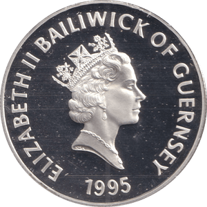 1995 FIVE POUNDS BAILIWICK OF GUERNSEY QUEEN ELIZABETH MOTHER 2 - SILVER WORLD COINS - Cambridgeshire Coins