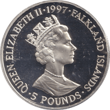 1997 FIVE POUNDS FALKLAND ISLANDS QUEEN ELIZABETH AND PHILIP - SILVER WORLD COINS - Cambridgeshire Coins