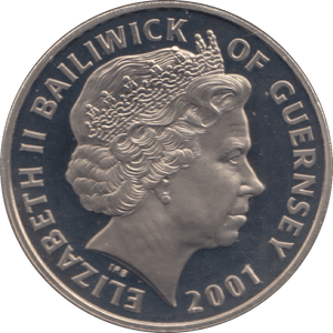 2001 PROOF FIVE POUNDS COIN GUERNSEY - WORLD COINS - Cambridgeshire Coins