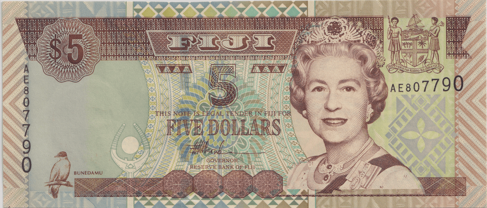 2002 FIVE DOLLARS FIJI BANKNOTE REF-1801 - WORLD BANKNOTES - Cambridgeshire Coins