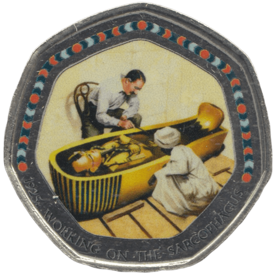 2003 50P SHAPED MEDALLION 1925: WORKING ON THE SARCOPHAGUS DISCOVERIES OF EGYPT - 50P SHAPED COIN - Cambridgeshire Coins