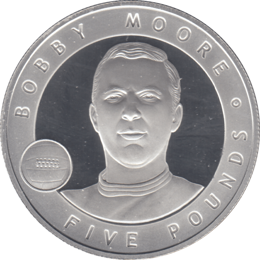 2006 £5 BOBBY MOORE SILVER PROOF - WORLD COINS - Cambridgeshire Coins