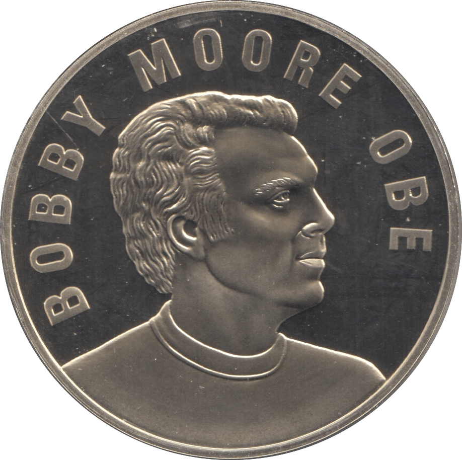 2006 BOBBY MOORE OBE COMMEMORATIVE MEDALLION - MEDALS & MEDALLIONS - Cambridgeshire Coins