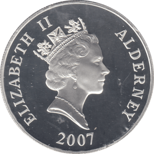 2007 £5 CAPTAIN JAMES COOK SILVER PROOF - WORLD COINS - Cambridgeshire Coins