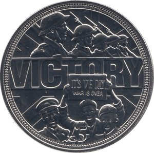 2015 GUERNSEY VE DAY COMMEMORATIVE FIVE POUND COIN (BU) - WORLD COINS - Cambridgeshire Coins
