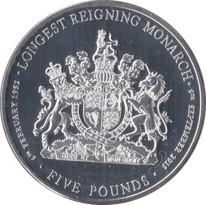 2015 QUEEN ELIZABETH LONGEST REIGNING MONARCH 5 POUNDS TRISTAN DA CUNHA - WORLD COINS - Cambridgeshire Coins