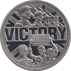 2015 VE - DAY £5 BAILIWICK OF GUERNSEY PROOF - WORLD COINS - Cambridgeshire Coins