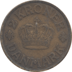 1925 HALF KRONER DENMARK - WORLD COINS - Cambridgeshire Coins