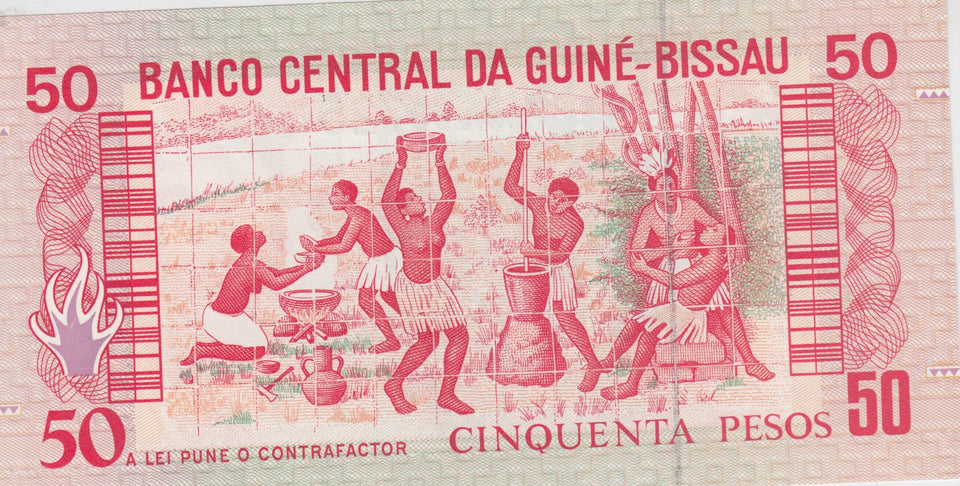 1990 50 PESOS GUINEA BANKNOTE GUINEA BISSAU REF 782 - World Banknotes - Cambridgeshire Coins