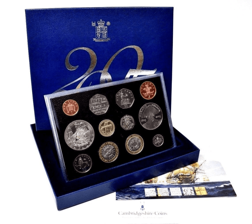 2005 ROYAL MINT PROOF SET - ROYAL MINT PROOF SET - Cambridgeshire Coins