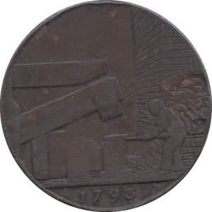 1793 HALFPENNY TOKEN WARWICKSHIRE MAN AT FORGE J.WILKENSON DH 411 A ( REF 40 )