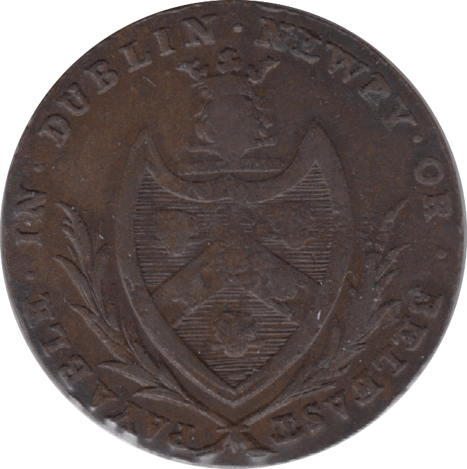 1795 HALFPENNY TOKEN DUBLIN MAN IN LOOM SHIELD CROWNED DH15 ( REF 197 )